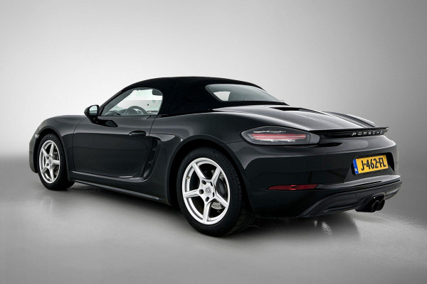 Porsche 718 Boxster 2.0 (Perfect OnderH, Sport Chrono, Sport Uitlaat, StoelV, Parkeersensoren, Navi, Cruise Con, Etc)