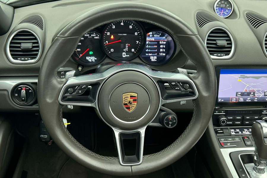 Porsche 718 Boxster 2.0 (Perfect OnderH, Sport Chrono, Sport Uitlaat, StoelV, Parkeersensoren, Navi, Cruise Con, Etc)