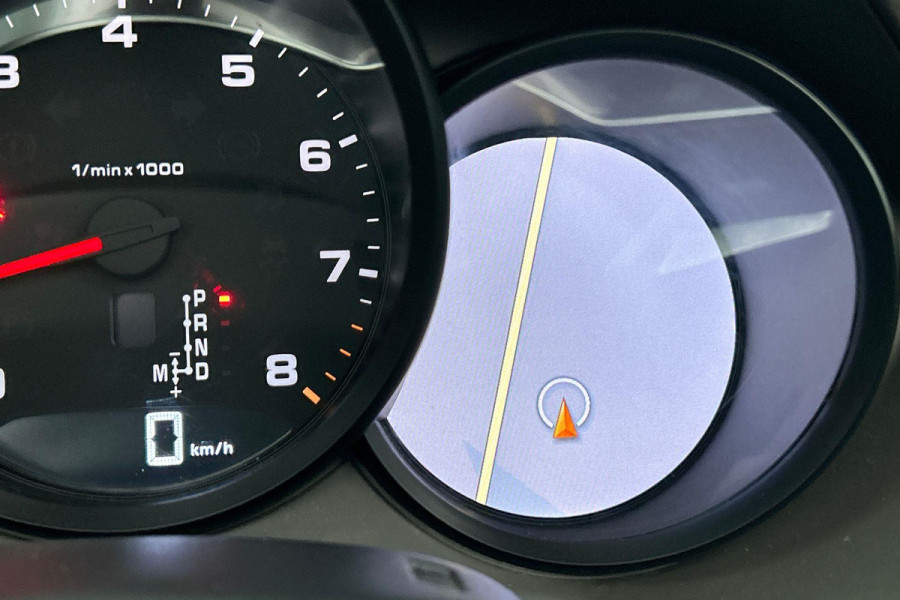 Porsche 718 Boxster 2.0 (Perfect OnderH, Sport Chrono, Sport Uitlaat, StoelV, Parkeersensoren, Navi, Cruise Con, Etc)