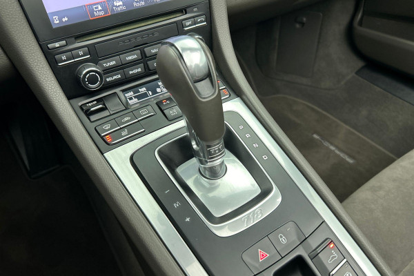 Porsche 718 Boxster 2.0 (Perfect OnderH, Sport Chrono, Sport Uitlaat, StoelV, Parkeersensoren, Navi, Cruise Con, Etc)