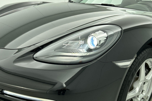 Porsche 718 Boxster 2.0 (Perfect OnderH, Sport Chrono, Sport Uitlaat, StoelV, Parkeersensoren, Navi, Cruise Con, Etc)