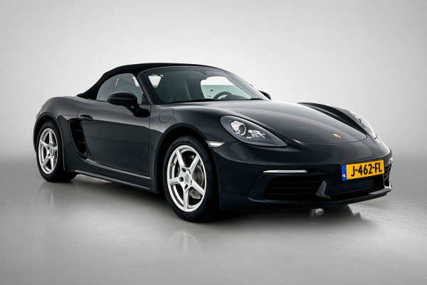 Porsche 718 Boxster 2.0 (Perfect OnderH, Sport Chrono, Sport Uitlaat, StoelV, Parkeersensoren, Navi, Cruise Con, Etc)