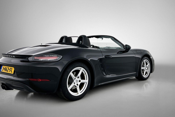 Porsche 718 Boxster 2.0 (Perfect OnderH, Sport Chrono, Sport Uitlaat, StoelV, Parkeersensoren, Navi, Cruise Con, Etc)