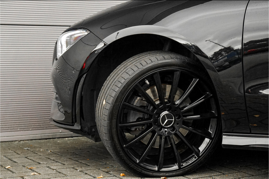 Mercedes-Benz CLA-Klasse 250 e Premium AMG Night Pano Camera Distronic 19"