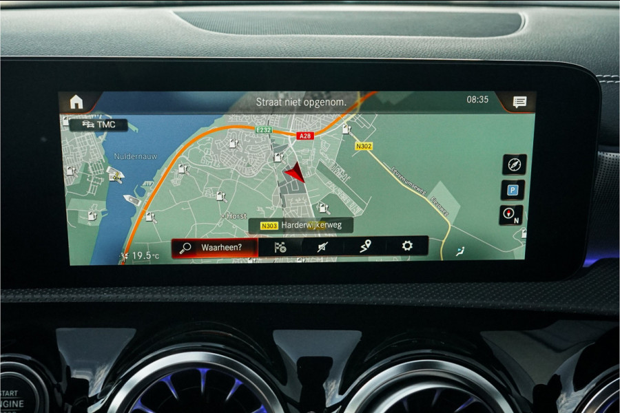 Mercedes-Benz CLA-Klasse 250 e Premium AMG Night Pano Camera Distronic 19"