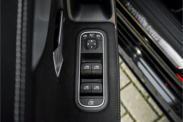 Mercedes-Benz CLA-Klasse 250 e Premium AMG Night Pano Camera Distronic 19"