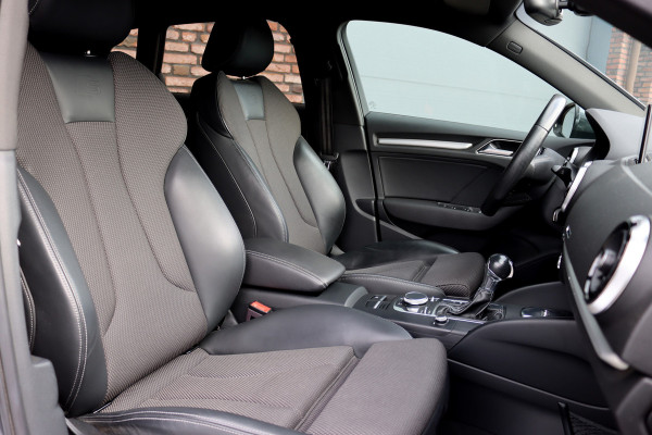Audi A3 Sportback 1.5 TFSI CoD Sport S Line Edition | Automaat | 3x S-Line | Virtual Cockpit | Sportstoelen | Stoelverwarming | LED | Licht- en Regensensor |