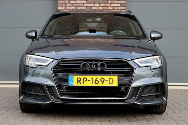 Audi A3 Sportback 1.5 TFSI CoD Sport S Line Edition | Automaat | 3x S-Line | Virtual Cockpit | Sportstoelen | Stoelverwarming | LED | Licht- en Regensensor |