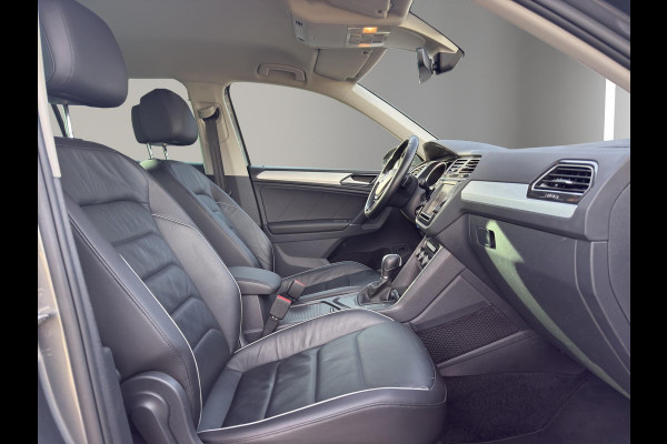 Volkswagen Tiguan 1.4 TSI ACT Comfortline Automaat | Electr.Trekhaak | Leder Stoelen Geheugen | Apple/Android |