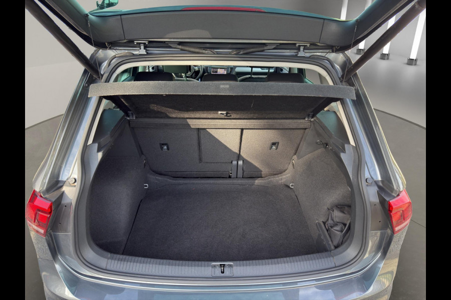 Volkswagen Tiguan 1.4 TSI ACT Comfortline Automaat | Electr.Trekhaak | Leder Stoelen Geheugen | Apple/Android |