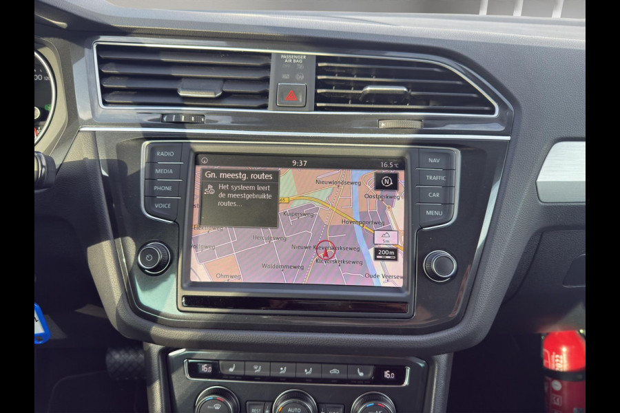 Volkswagen Tiguan 1.4 TSI ACT Comfortline Automaat | Electr.Trekhaak | Leder Stoelen Geheugen | Apple/Android |