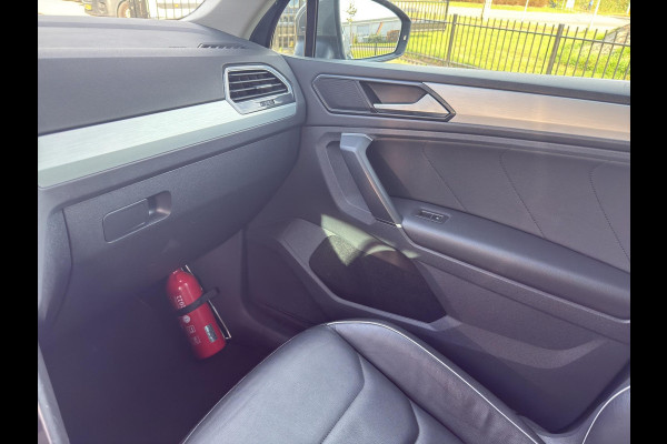 Volkswagen Tiguan 1.4 TSI ACT Comfortline Automaat | Electr.Trekhaak | Leder Stoelen Geheugen | Apple/Android |