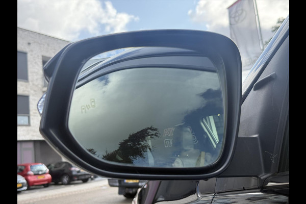 Toyota RAV4 2.5 Hybrid AWD Energy Plus | JBL, Trekhaak, Navigatie, Leer, Stoelverwarming, Geheugenfunctie, 360 Camera, 1.650KG Trekgewicht Toyota RAV4 2.5 Hybrid AWD Energy Plus | JBL, Trekhaak, Navigatie, Leer, Stoelverwarming, Geheugenfunctie, 360 Camera, 1.650KG Trekgewicht