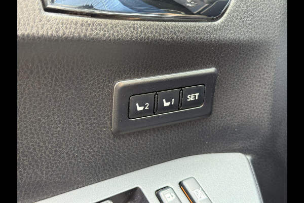 Toyota RAV4 2.5 Hybrid AWD Energy Plus | JBL, Trekhaak, Navigatie, Leer, Stoelverwarming, Geheugenfunctie, 360 Camera, 1.650KG Trekgewicht Toyota RAV4 2.5 Hybrid AWD Energy Plus | JBL, Trekhaak, Navigatie, Leer, Stoelverwarming, Geheugenfunctie, 360 Camera, 1.650KG Trekgewicht