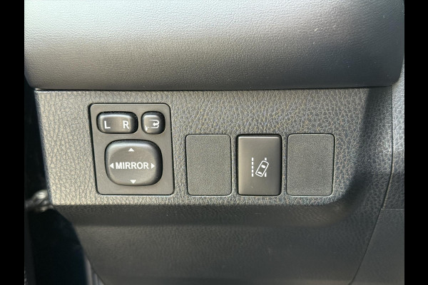 Toyota RAV4 2.5 Hybrid AWD Energy Plus | JBL, Trekhaak, Navigatie, Leer, Stoelverwarming, Geheugenfunctie, 360 Camera, 1.650KG Trekgewicht Toyota RAV4 2.5 Hybrid AWD Energy Plus | JBL, Trekhaak, Navigatie, Leer, Stoelverwarming, Geheugenfunctie, 360 Camera, 1.650KG Trekgewicht