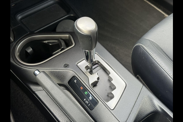 Toyota RAV4 2.5 Hybrid AWD Energy Plus | JBL, Trekhaak, Navigatie, Leer, Stoelverwarming, Geheugenfunctie, 360 Camera, 1.650KG Trekgewicht Toyota RAV4 2.5 Hybrid AWD Energy Plus | JBL, Trekhaak, Navigatie, Leer, Stoelverwarming, Geheugenfunctie, 360 Camera, 1.650KG Trekgewicht