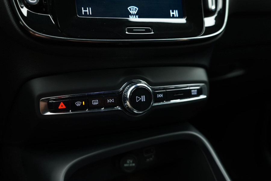 Volvo XC40 T5 Plug-in hybrid Core Bright |Leder|Carplay|Camera|Adaptive|
