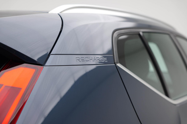 Volvo XC40 T5 Plug-in hybrid Core Bright |Leder|Carplay|Camera|Adaptive|