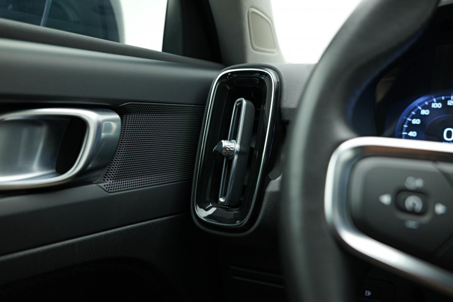 Volvo XC40 T5 Plug-in hybrid Core Bright |Leder|Carplay|Camera|Adaptive|