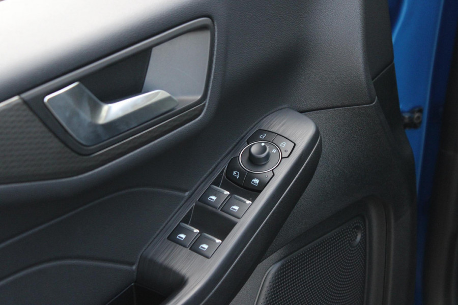 Ford Kuga 2.5 PHEV Titanium Zuid | 243pk | Driver Assistance Pack | Winterpack | Wegklapbare Trekhaak | All Weatherbanden