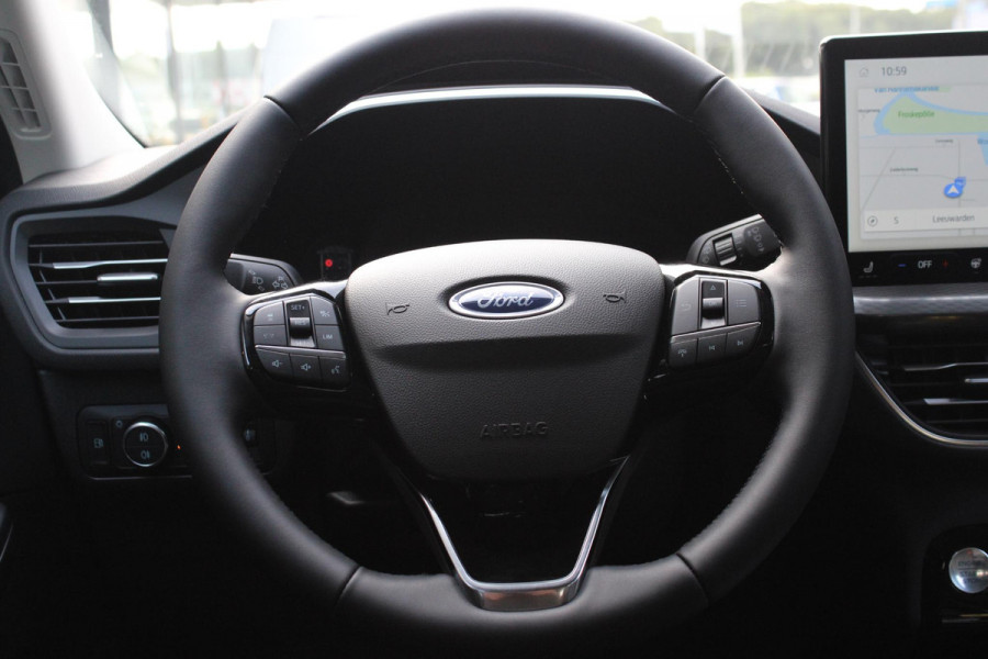 Ford Kuga 2.5 PHEV Titanium Zuid | 243pk | Driver Assistance Pack | Winterpack | Wegklapbare Trekhaak | All Weatherbanden
