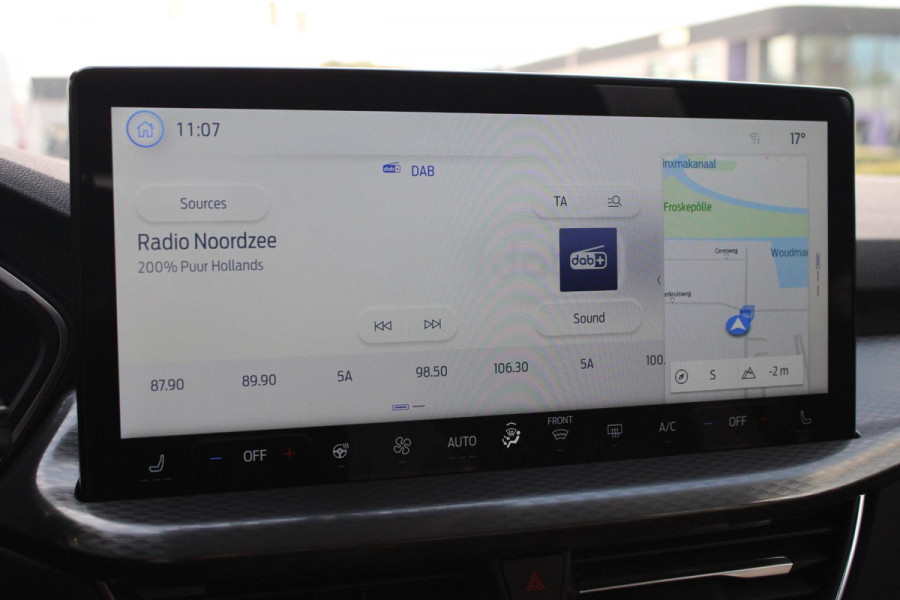Ford Kuga 2.5 PHEV Titanium Zuid | 243pk | Driver Assistance Pack | Winterpack | Wegklapbare Trekhaak | All Weatherbanden