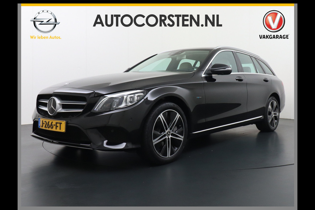 Mercedes-Benz C-Klasse Estate 300e PHEV Hybrid Automaat Leder Virtual Cockpit Apple Carplay Android Auto Adaptive-Cruise Lane-Assist High Performance-L Keyless Dual-Ecc Distronic+ Rijassistentiepakket Park-Assist Verkeersbord-Herkenning Origineel Nederlandse Auto Nieuwprijs €59.000 320PK 700Nm Koppel