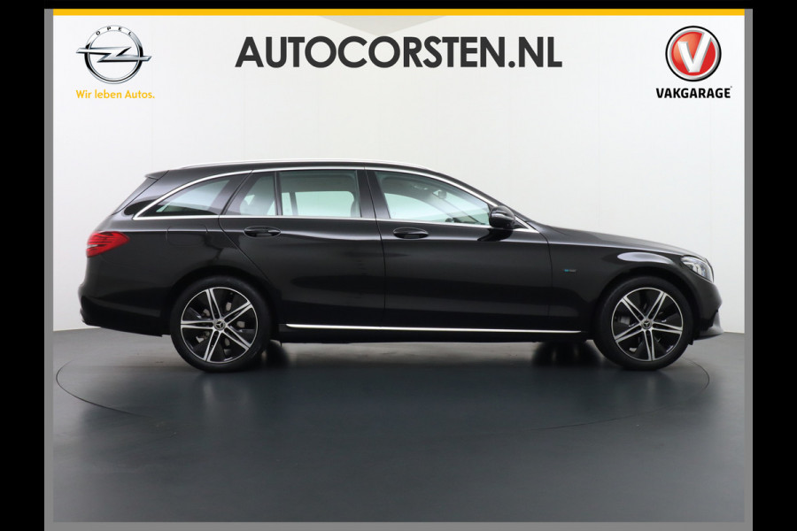 Mercedes-Benz C-Klasse Estate 300e PHEV Hybrid Automaat Leder Virtual Cockpit Apple Carplay Android Auto Adaptive-Cruise Lane-Assist High Performance-L Keyless Dual-Ecc Distronic+ Rijassistentiepakket Park-Assist Verkeersbord-Herkenning Origineel Nederlandse Auto Nieuwprijs €59.000 320PK 700Nm Koppel