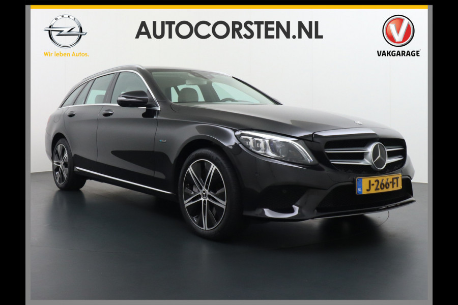 Mercedes-Benz C-Klasse Estate 300e PHEV Hybrid Automaat Leder Virtual Cockpit Apple Carplay Android Auto Adaptive-Cruise Lane-Assist High Performance-L Keyless Dual-Ecc Distronic+ Rijassistentiepakket Park-Assist Verkeersbord-Herkenning Origineel Nederlandse Auto Nieuwprijs €59.000 320PK 700Nm Koppel