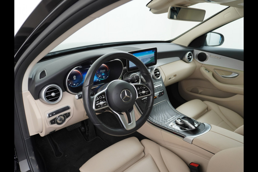 Mercedes-Benz C-Klasse Estate 300e PHEV Hybrid Automaat Leder Virtual Cockpit Apple Carplay Android Auto Adaptive-Cruise Lane-Assist High Performance-L Keyless Dual-Ecc Distronic+ Rijassistentiepakket Park-Assist Verkeersbord-Herkenning Origineel Nederlandse Auto Nieuwprijs €59.000 320PK 700Nm Koppel