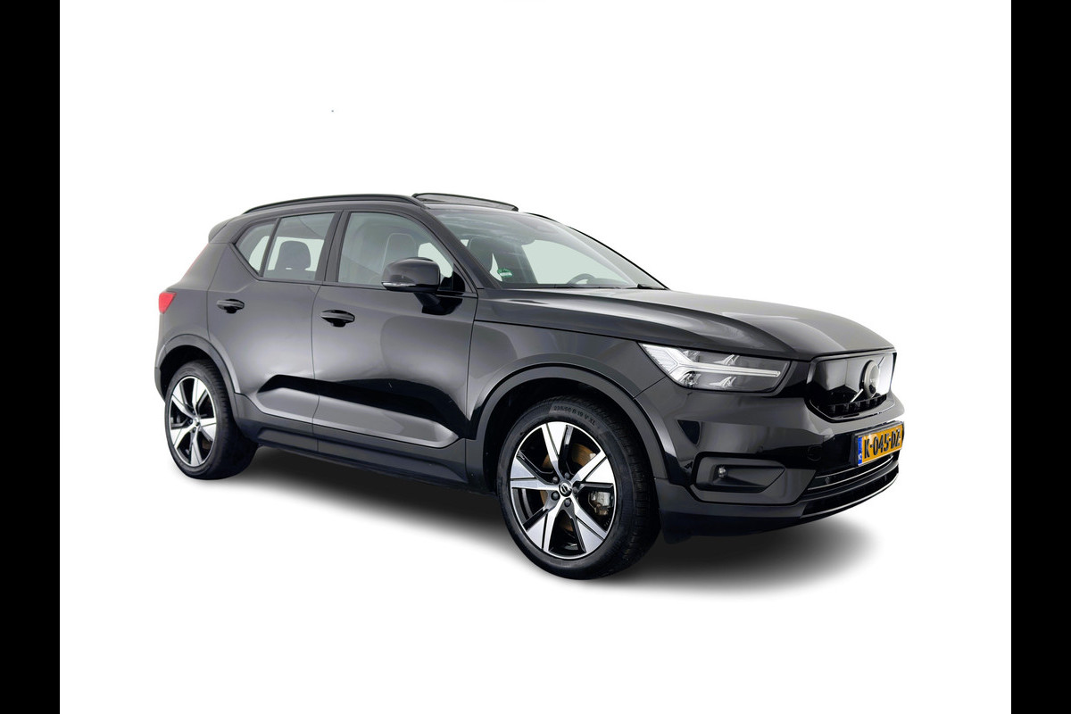 Volvo XC40 Recharge P8 AWD R-Design [ 3-Fase ] { SOH-89%} (INCL-BTW) *PANO | LEATHER-ALCANTARA | DIGI-COCKPIT | FULL-LED | PREMIUM-AUDIO | CARPLAY | KEYLESS | NAVI-FULLMAP | ECC | PDC | HEATED-SPORTSEATS | BLIS | PRIVACY-GLASS | 19''ALU*