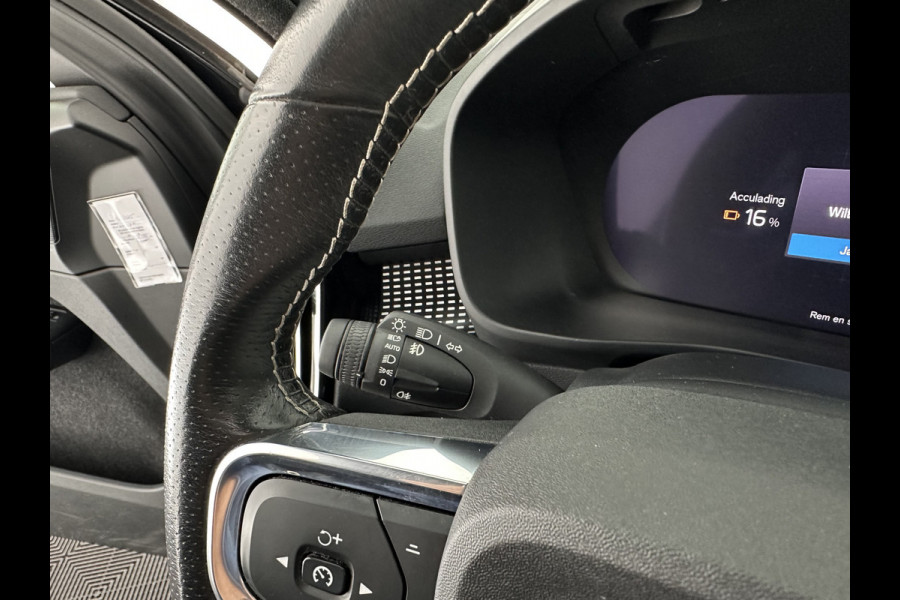 Volvo XC40 Recharge P8 AWD R-Design [ 3-Fase ] { SOH-89%} (INCL-BTW) *PANO | LEATHER-ALCANTARA | DIGI-COCKPIT | FULL-LED | PREMIUM-AUDIO | CARPLAY | KEYLESS | NAVI-FULLMAP | ECC | PDC | HEATED-SPORTSEATS | BLIS | PRIVACY-GLASS | 19''ALU*
