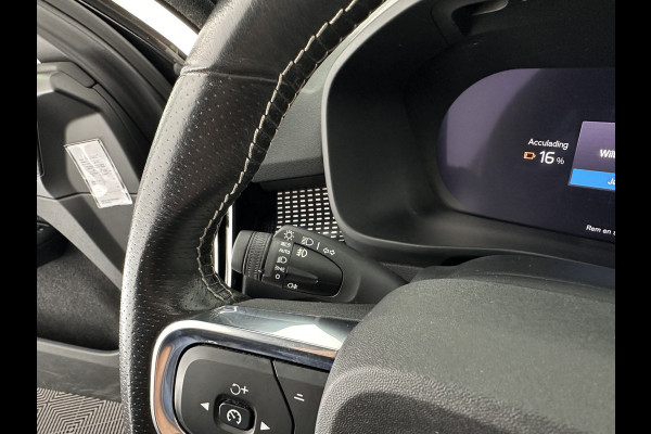 Volvo XC40 Recharge P8 AWD R-Design [ 3-Fase ] { SOH-89%} (INCL-BTW) *PANO | LEATHER-ALCANTARA | DIGI-COCKPIT | FULL-LED | PREMIUM-AUDIO | CARPLAY | KEYLESS | NAVI-FULLMAP | ECC | PDC | HEATED-SPORTSEATS | BLIS | PRIVACY-GLASS | 19''ALU*