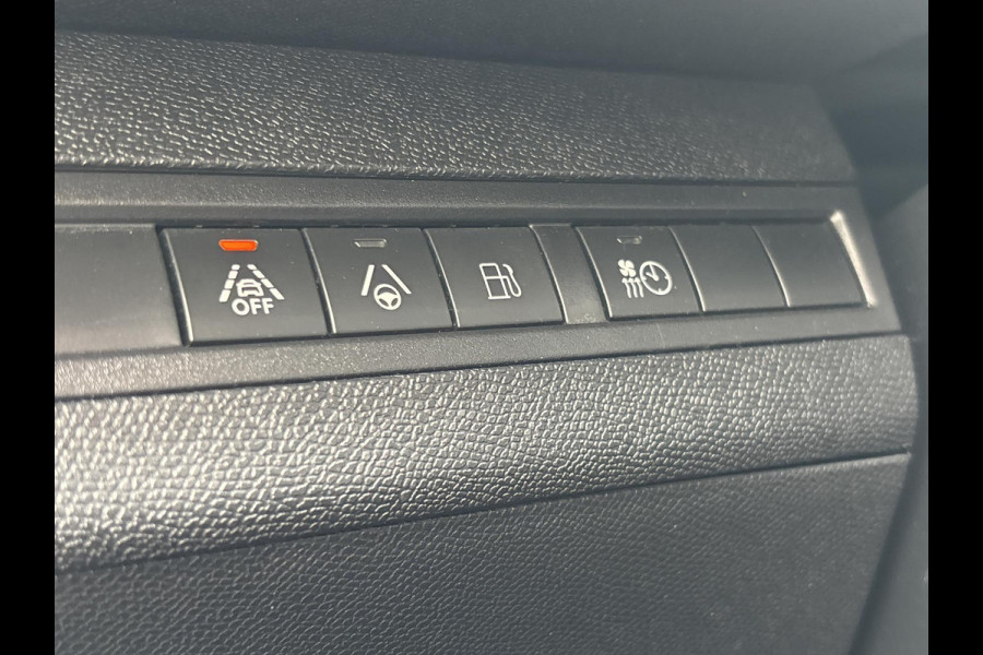 Peugeot 3008 1.6 HYbrid 225 GT