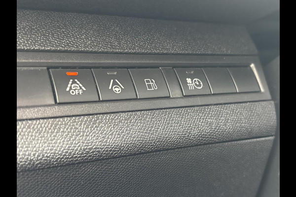 Peugeot 3008 1.6 HYbrid 225 GT