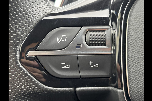 Peugeot 3008 1.6 HYbrid 225 GT