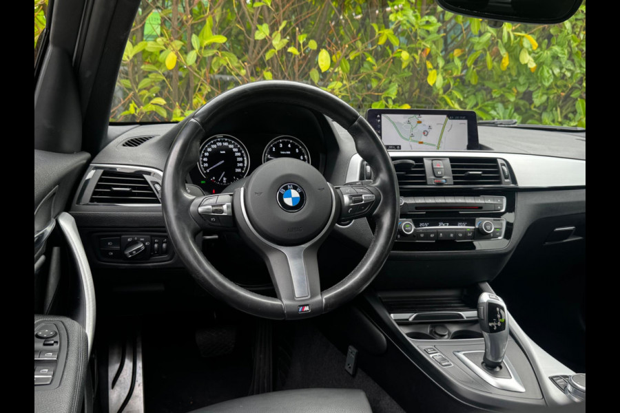 BMW 1-serie 118i M SPORT LEDER CLIMA CRUISE ORIGINEEL NEDERLANDS NAP