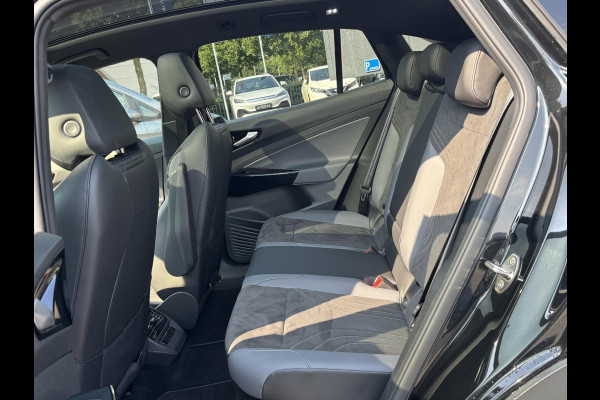Volkswagen ID.5 Pro Business Advantage 77 kWh VAN: 44.400,- VOOR: 39.877,- UW HERFSTVOORDEEL: 4.477,- EURO MEMORY SEAT | ELEK. TREKHAAK | CAMERA | PANO | WARMTEPOMP |