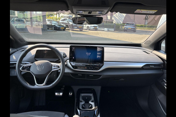 Volkswagen ID.5 Pro Business Advantage 77 kWh VAN: 44.400,- VOOR: 39.877,- UW HERFSTVOORDEEL: 4.477,- EURO MEMORY SEAT | ELEK. TREKHAAK | CAMERA | PANO | WARMTEPOMP |