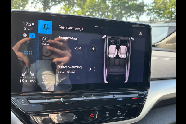 Volkswagen ID.5 Pro Business Advantage 77 kWh VAN: 44.400,- VOOR: 39.877,- UW HERFSTVOORDEEL: 4.477,- EURO MEMORY SEAT | ELEK. TREKHAAK | CAMERA | PANO | WARMTEPOMP |