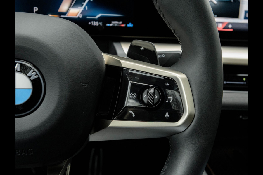 BMW 5 Serie 520i M-Sport - Pano - Driving Ass Plus - Harman Kardon - Stoelventilatie