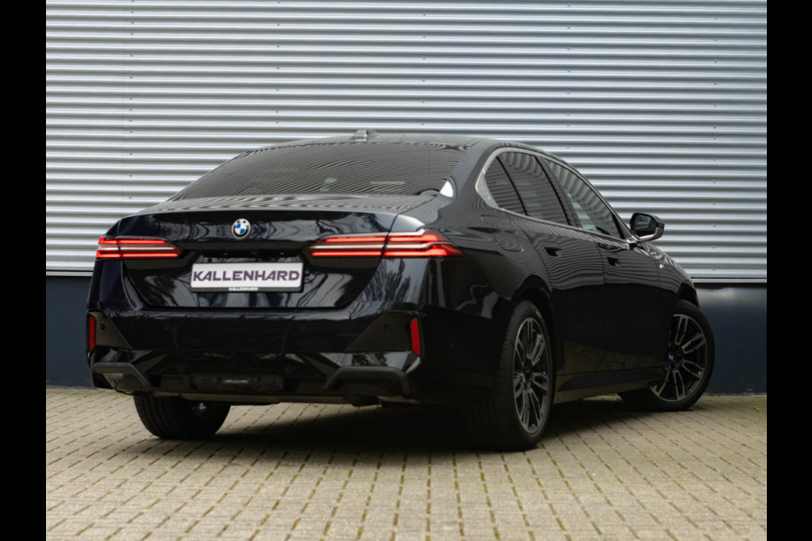 BMW 5 Serie 520i M-Sport - Pano - Driving Ass Plus - Harman Kardon - Stoelventilatie