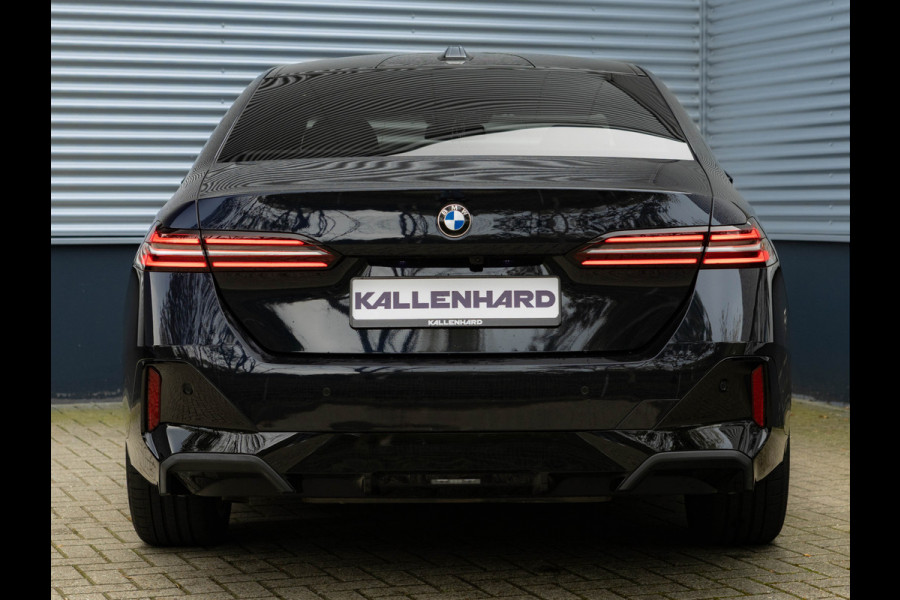 BMW 5 Serie 520i M-Sport - Pano - Driving Ass Plus - Harman Kardon - Stoelventilatie