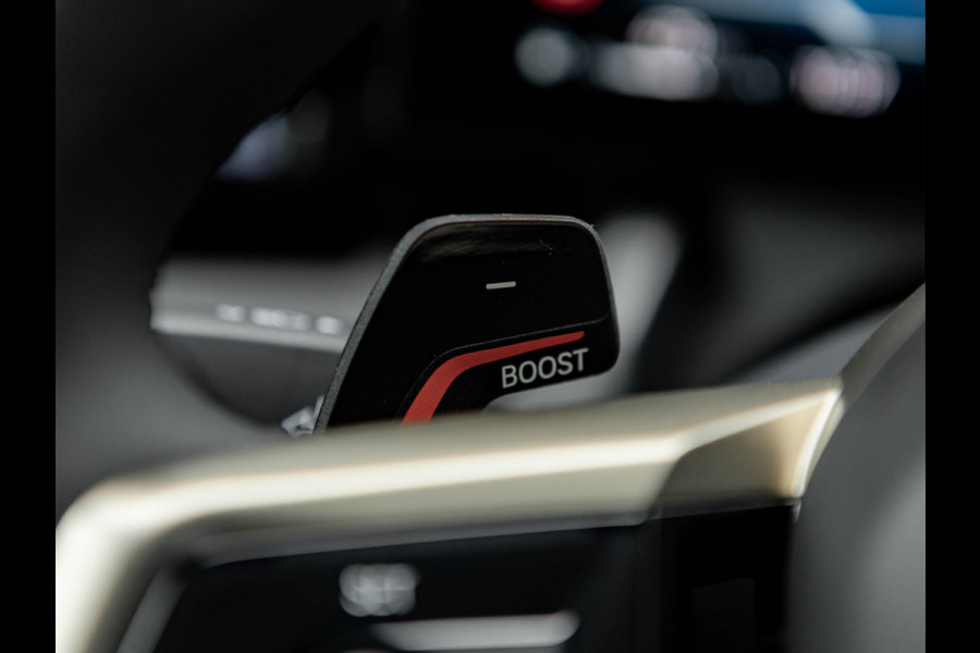 BMW 5 Serie 520i M-Sport - Pano - Driving Ass Plus - Harman Kardon - Stoelventilatie