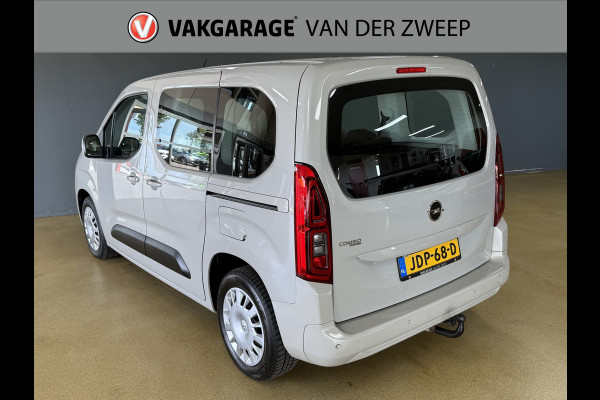 Opel Combo Tour 1.2 Turbo L1H1 Edition | Carplay | Navi | Trekhaak Opel Combo Tour 1.2 Turbo L1H1 Edition | Carplay | Navi | Trekhaak