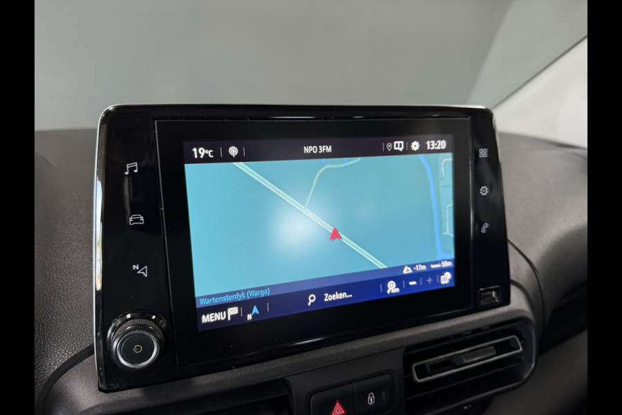 Opel Combo Tour 1.2 Turbo L1H1 Edition | Carplay | Navi | Trekhaak Opel Combo Tour 1.2 Turbo L1H1 Edition | Carplay | Navi | Trekhaak