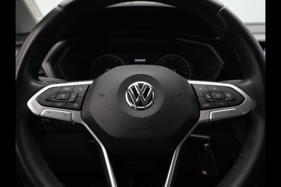 Volkswagen T-Cross 1.0 TSI 115pk Life Navigatie Trekhaak Acc Pdc Carplay Side Assist 145 Volkswagen T-Cross 1.0 TSI 115pk Life Navigatie Trekhaak Acc Pdc Carplay Side Assist 145