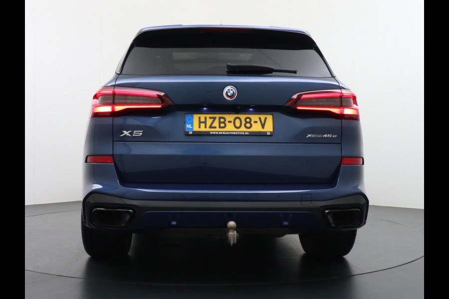 BMW X5 xDrive45e High Executive M SPORT VAN: 69.900,- VOOR: 64.440,- UW HERFSTVOORDEEL: 5.460,- M SPORT MEMORY SEAT | LASER LED | DRIV. ASS. PROFFESIONAL | PANO | 360 CAMERA | LUCHTVERING| ELEK. TREKHAAK | MEGA VOL!
