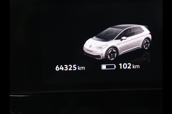 Volkswagen ID.3 First Plus 58 kWh | Automaat | Camera | Stoelverwarming | Climate control | Stuurverwarming | Adaptive cruise | Sfeerverlichting | Navigatie | LMV 19 inch