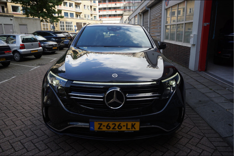 Mercedes-Benz EQC 400 4MATIC AMG Line Premium Plus 80 kWh | BTW | Adaptive Cruise | Lane Departure | 21inch | Sfeerverlichting | Mercedes garantie 04/2026 | Topstaat